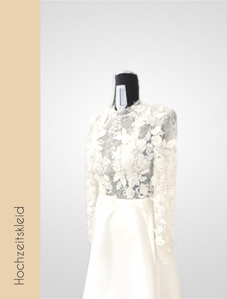 Hochzeitskleid mit Spitze auf Schneiderpuppe im Atelier für individuelle Maßanfertigung